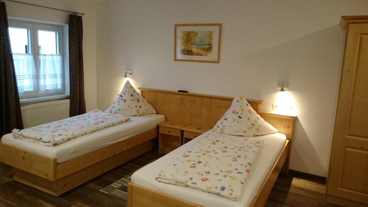 Hotel Mühldorfer Hof Altötting Zimmer foto