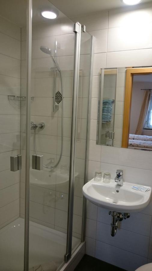 Hotel Mühldorfer Hof Altötting Zimmer foto