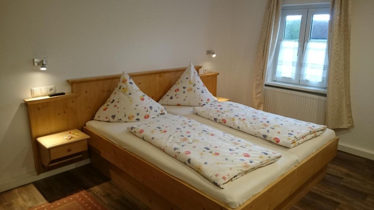 Hotel Mühldorfer Hof Altötting Zimmer foto