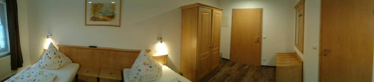Hotel Mühldorfer Hof Altötting Zimmer foto